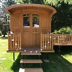Domaine Des Z'ailes 4* Saint-Florent-des-Bois