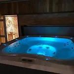 Domaine Des Z'ailes 4* Saint-Florent-des-Bois