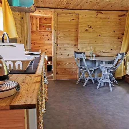 Penzion Domaine Des Z'ailes