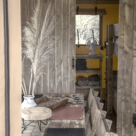 Penzion Domaine Des Z'ailes