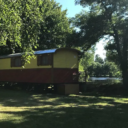 Domaine Des Z'ailes Saint-Florent-des-Bois